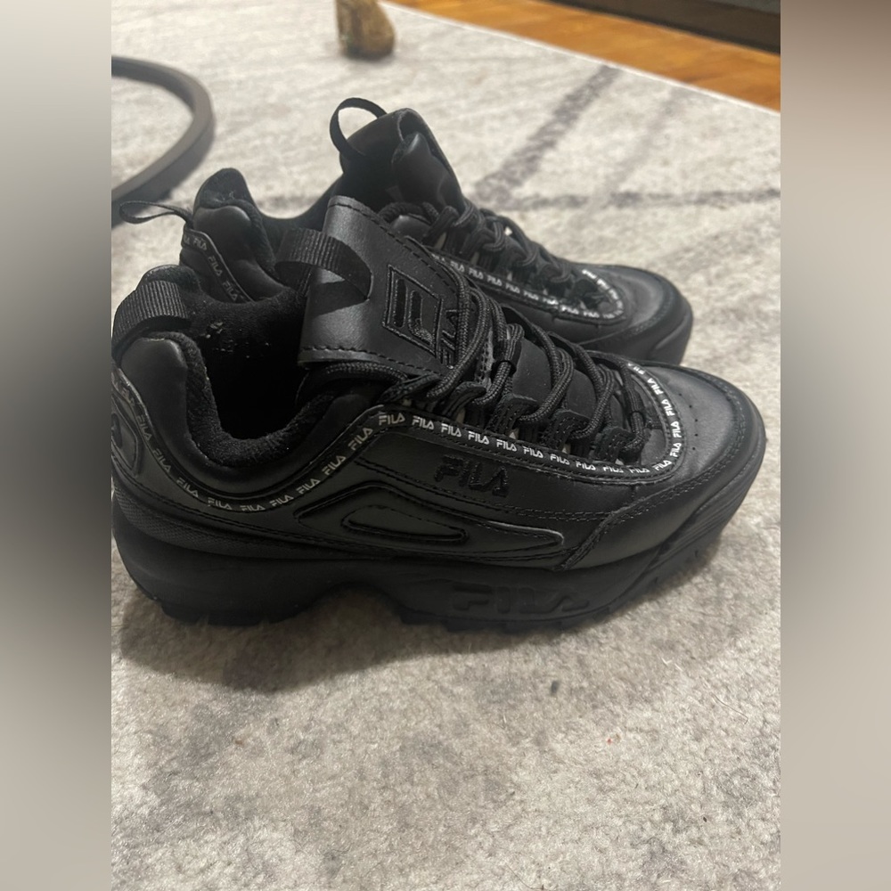 Fila Distributor 11